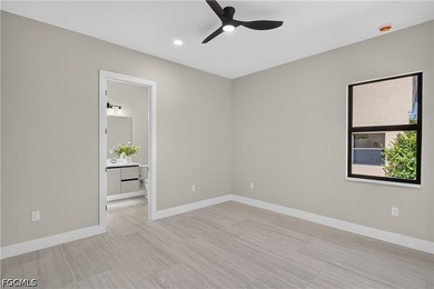 REFINED WATERFRONT LIVING in SHADROE CANAL! MOVE-IN-READY 2026 - photo 38
