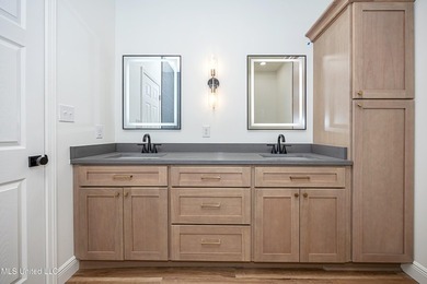 Welcome home to this beautiful new construction in Ocean - photo 38