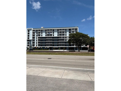 HUGE INVESTOR/DEVELOPER OPPORTUNITY*3 adjacent lots w/ separate - photo 1