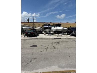 HUGE INVESTOR/DEVELOPER OPPORTUNITY*3 adjacent lots w/ separate - photo 8