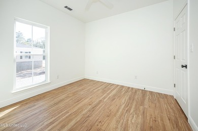 Welcome home to this beautiful new construction in Ocean - photo 50