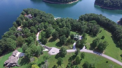 Beautiful lake front building lot located in Hickory Point - photo 3