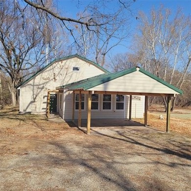 Lake Eufaula Home For Sale in Eufaula Oklahoma