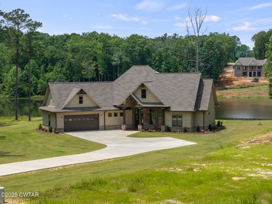 Price improvement! Seller has relocated! Motivated! Custom lake - photo 4