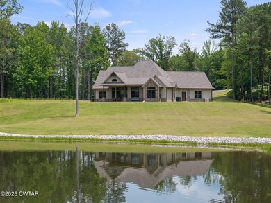 Price improvement! Seller has relocated! Motivated! Custom lake - photo 5