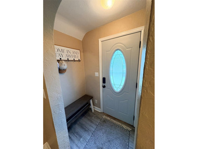 Charming 3 bed, 1 bath Cape Cod-style home in the heart of Rice - photo 7