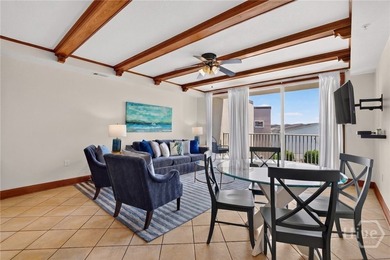 Wake up to beautiful ocean views from this spacious 2 bedroom, 2 - photo 11