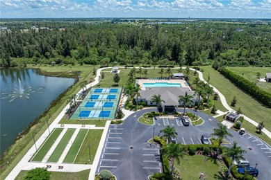 LAKEFRONT HOME WITH WESTERN REAR EXPOSURE IN WATERFORD ESTATES - - photo 11