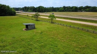 Welcome to Walnut Creek Farm - 840 I-55 South Frontage Road - photo 11
