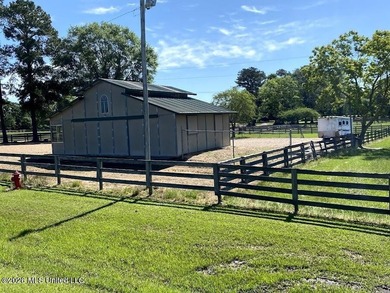 Welcome to Walnut Creek Farm - 840 I-55 South Frontage Road - photo 17