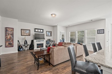 Back on the market due to no fault of the seller! Welcome to - photo 9