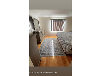 Beautifully fully renovated 3-bedroom, 2-bath home located in - photo 9