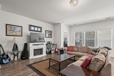 Back on the market due to no fault of the seller! Welcome to - photo 10