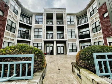 A move-in ready, low-maintenance 1-bedroom, 1-bath unit in the