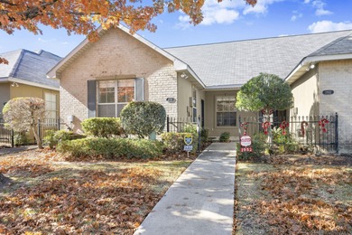 (private lake, pond, coastal) Home For Sale in Baton Rouge Louisiana