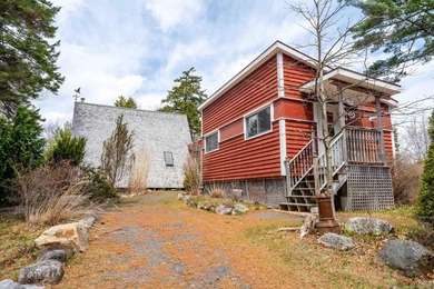Experience the ultimate off-grid lifestyle where total privacy - photo 20