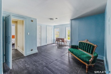 Step back in time with this beautifully preserved circa 1815 - photo 26