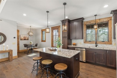 Located in the private and prestigious, 2,000 acre Chinquapin - photo 10