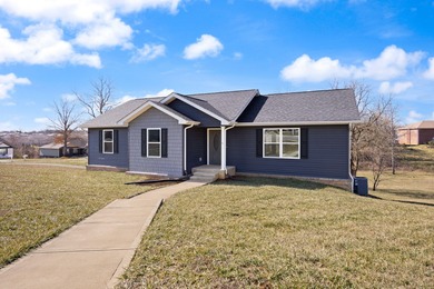 Lake Cumberland Home For Sale in Somerset Kentucky