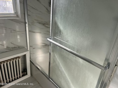 Newly renovated kitchen stainless appliances, spacious 4 - photo 9