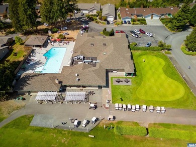 Build your dream home on this Sunland lot tucked at the end of a - photo 12