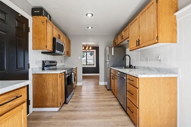 JUST 2 BLOCKS FROM THE OCEAN! Welcome to 1046 Jaccard Street - photo 17