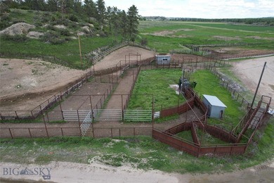 The Custer Legacy Ranch provides a rare combination to today's - photo 8