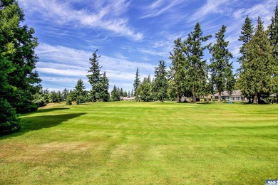 Build your dream home on this Sunland lot tucked at the end of a - photo 23