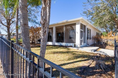 Beautifully upgraded 3BR/2BA home with 1,725 living sq ft (2,500 - photo 30