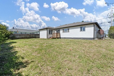 JUST 2 BLOCKS FROM THE OCEAN! Welcome to 1046 Jaccard Street - photo 32