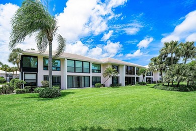 Enjoy sweeping golf course and lake views from this beautifully - photo 32