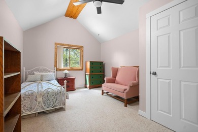 COMPETITIVELY PRICED TO SELL! This recently renovated, FULLY - photo 34
