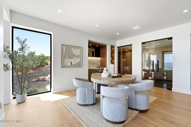 Welcome to Halo Crest. Approach a grand covered front patio - photo 42