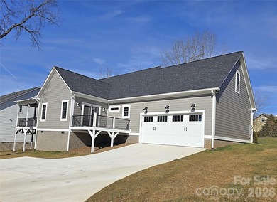 Another opportunity in Hutton Estate! This new construction home - photo 47