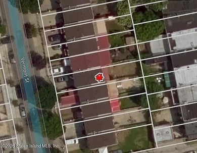 Gorgeous, amazingly maintained property conveniently located in - photo 2