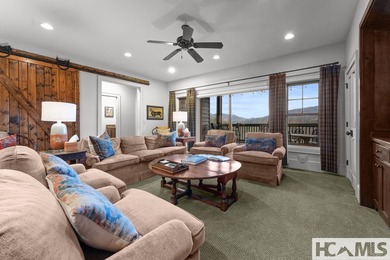 Exceptional private five-bedroom *Lodge Home* with expansive - photo 4