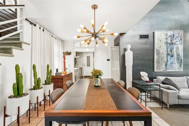 Unique architect-designed lakefront home- this is the one you - photo 9