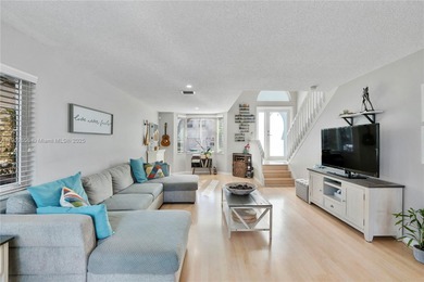 (private lake, pond, creek) Home For Sale in Coral Springs Florida