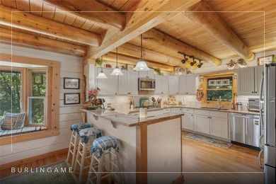 Discover the timeless appeal of mountain living in this classic - photo 4