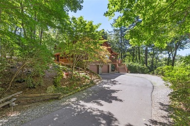 Discover the timeless appeal of mountain living in this classic - photo 8