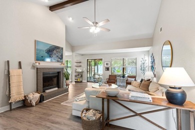 Welcome home to this gorgeous, light-filled 3-bedroom - photo 4