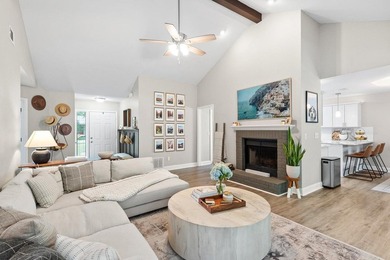 Welcome home to this gorgeous, light-filled 3-bedroom - photo 6