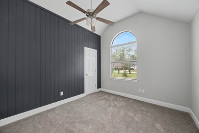 Welcome home to this gorgeous, light-filled 3-bedroom - photo 9
