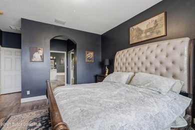 Located in the heart of Bayside Lakes, this beautifully - photo 19