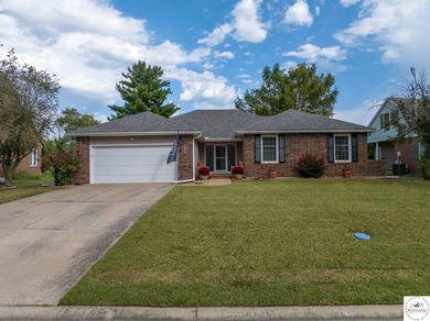 Nestled in the heart of the desirable Meadow Lake Country Club - photo 1