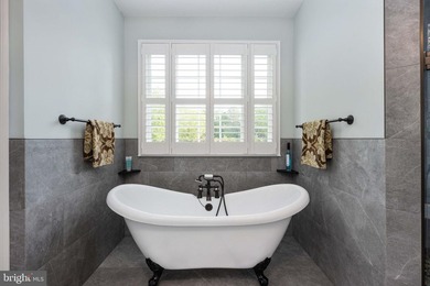 An Extraordinary Offering of Elegance, Craftsmanship, and - photo 29