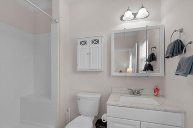 Built in 2019 on a 7,412 sq ft Lot! This modern home features - photo 33