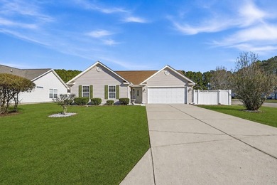 Welcome home to this beautifully updated 3-bedroom, 2-bath - photo 2