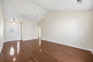 Welcome home to this beautifully updated 3-bedroom, 2-bath - photo 4
