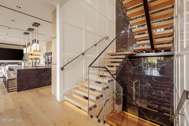 The Pinnacle Of Lake Sherwood Living. Poised above Lake Sherwood - photo 5